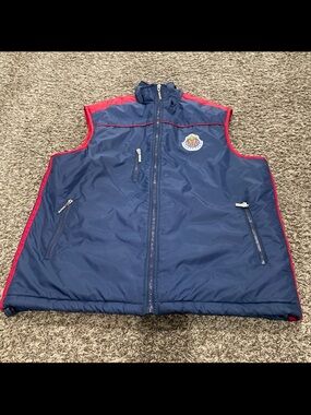 Club Deportivo Guadalajara Chivas soccer club puffer vest men’s large